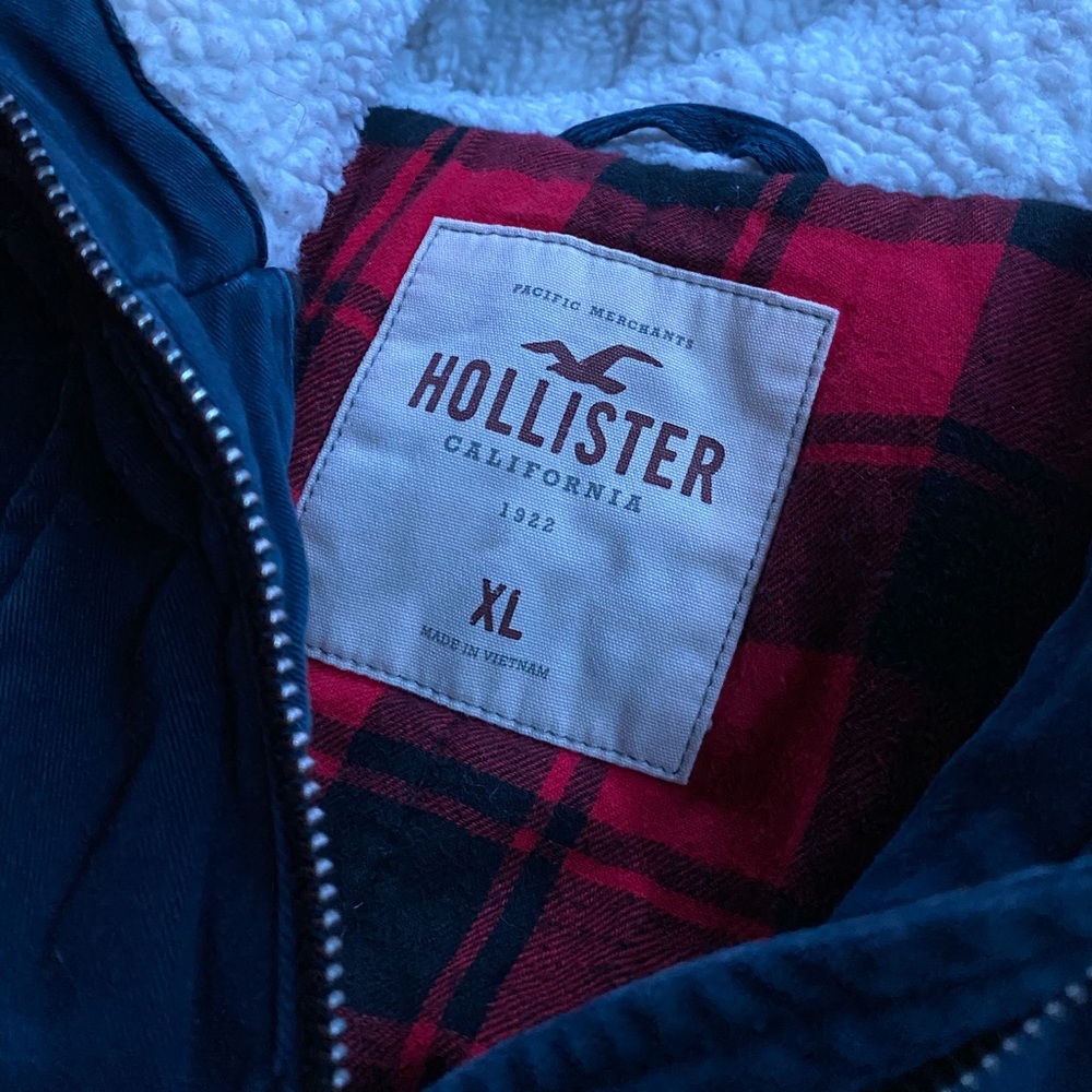 Hollister Sherpa Hooded Coat